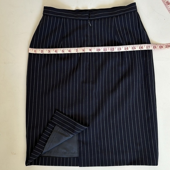 Brooks Brothers wool blend pinstripe pencil skirt women’s 8 petite - Picture 10 of 10